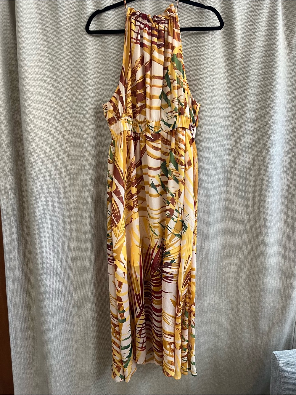 Cupshe Yellow Tropical Halter Maxi Dress with Green & Brown Leaf Print